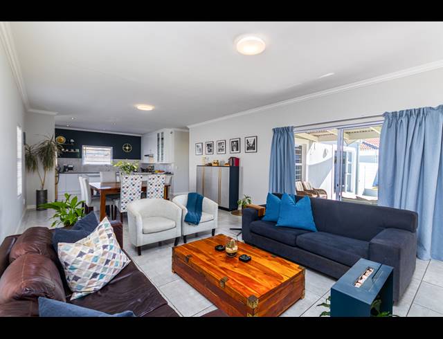 4 BEDROOM FREESTANDING SOLD IN SUNNINGDALE